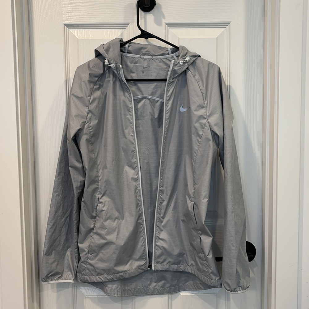 Nike Hooded Shell Jacket - Picture 3 of 6
